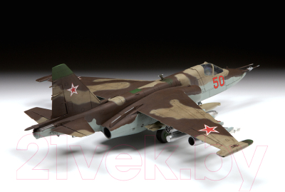 Сборная модель Звезда Советский штурмовик Су-25 1/48 / 4807