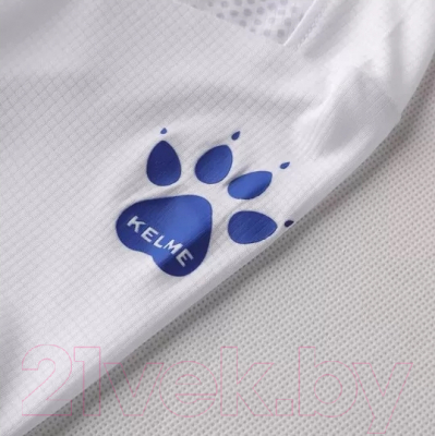 Футбольная форма Kelme Short-Sleeved Football Suit / 8151ZB3001-100 (р.110, белый)