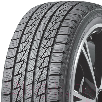 Зимняя шина Roadstone Winguard Ice 215/60R16 95Q