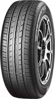 Летняя шина Yokohama BluEarth-Es ES32 215/55R17 94V