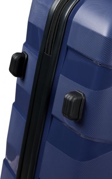 Чемодан на колесах American Tourister Air Move MC8*41 903 