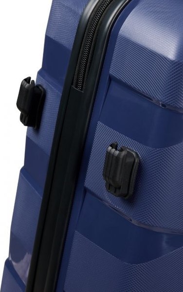 Чемодан на колесах American Tourister Air Move MC8*41 903 