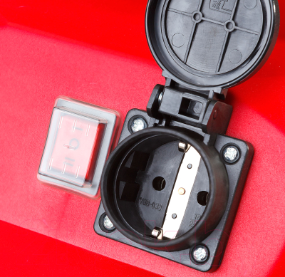 Изображение товара Профессиональный пылесос Зубр М3-20 / ПУ-20-1400 М3