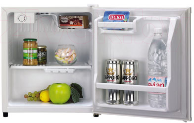 Холодильник без морозильника Daewoo FR-052AIX - пример заполненного холодильника
