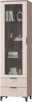 Шкаф с витриной MLK Тоскана 900 с 1 стеклянной дверью и 2 ящиками (дуб табачный/бисквит) - 