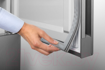 Холодильник с морозильником Liebherr CNsfd 5204