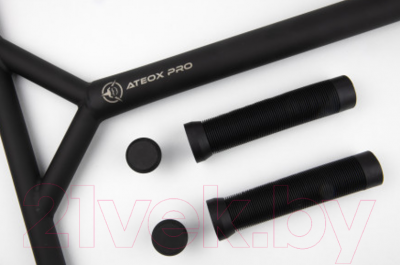 Руль для самоката Ateox Pro / AY01-B (черный)