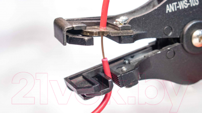 Инструмент для зачистки кабеля TOTAL THT1591