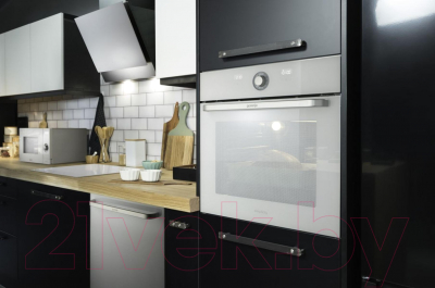 Индукционная варочная панель Gorenje IT643SYW7