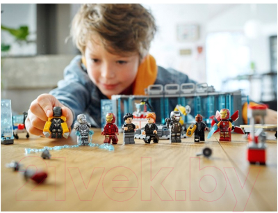 Конструктор Lego Super Heroes Арсенал Железного человека / 76216