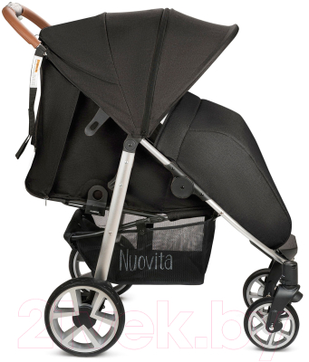 Детская прогулочная коляска Nuovita Corso (черный/серебристая рама)