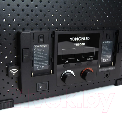 Осветитель студийный Yongnuo YN-9000 LED 3200-5600K