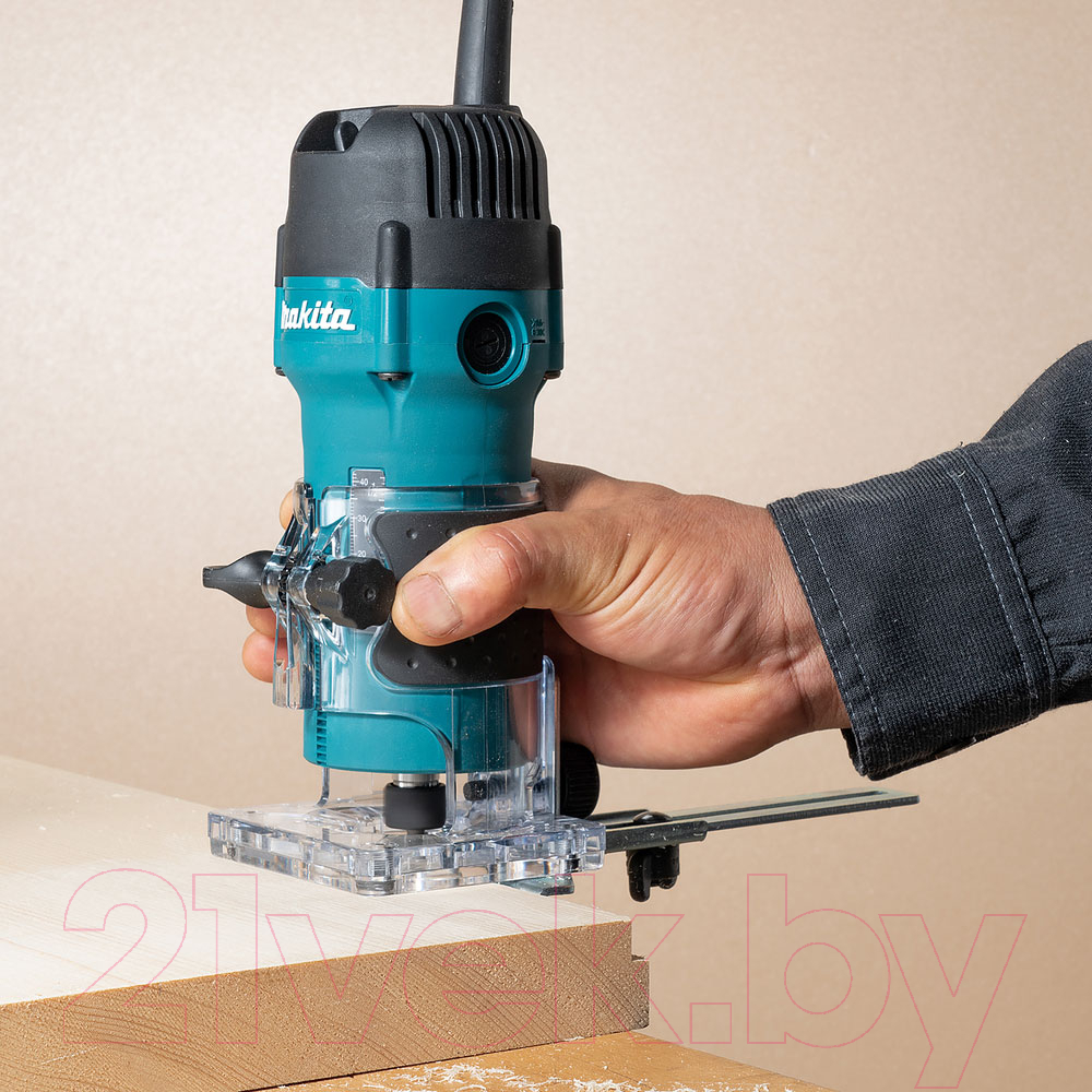 Фрезер Makita 3711