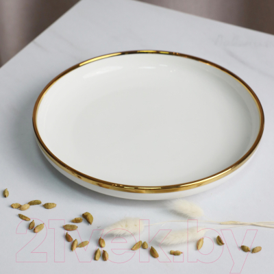 Тарелка столовая обеденная AksHome Moonshine 26x3.8 (белый/золотой)