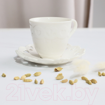 Чашка с блюдцем AksHome Delicate Love (220мл, белый)