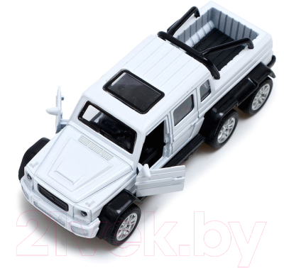 Масштабная модель автомобиля Автоград Джип 6X6 / 7668744 (белый)