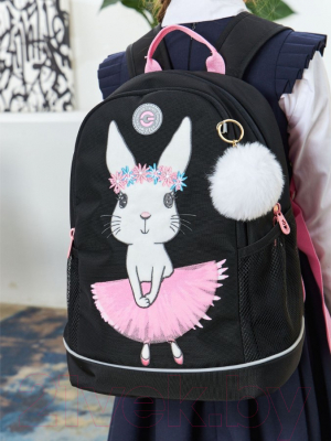 Школьный рюкзак Grizzly RG-363-4 (черный)