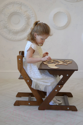 Комплект мебели с детским столом Конек Горбунек Конек-мини (орех)