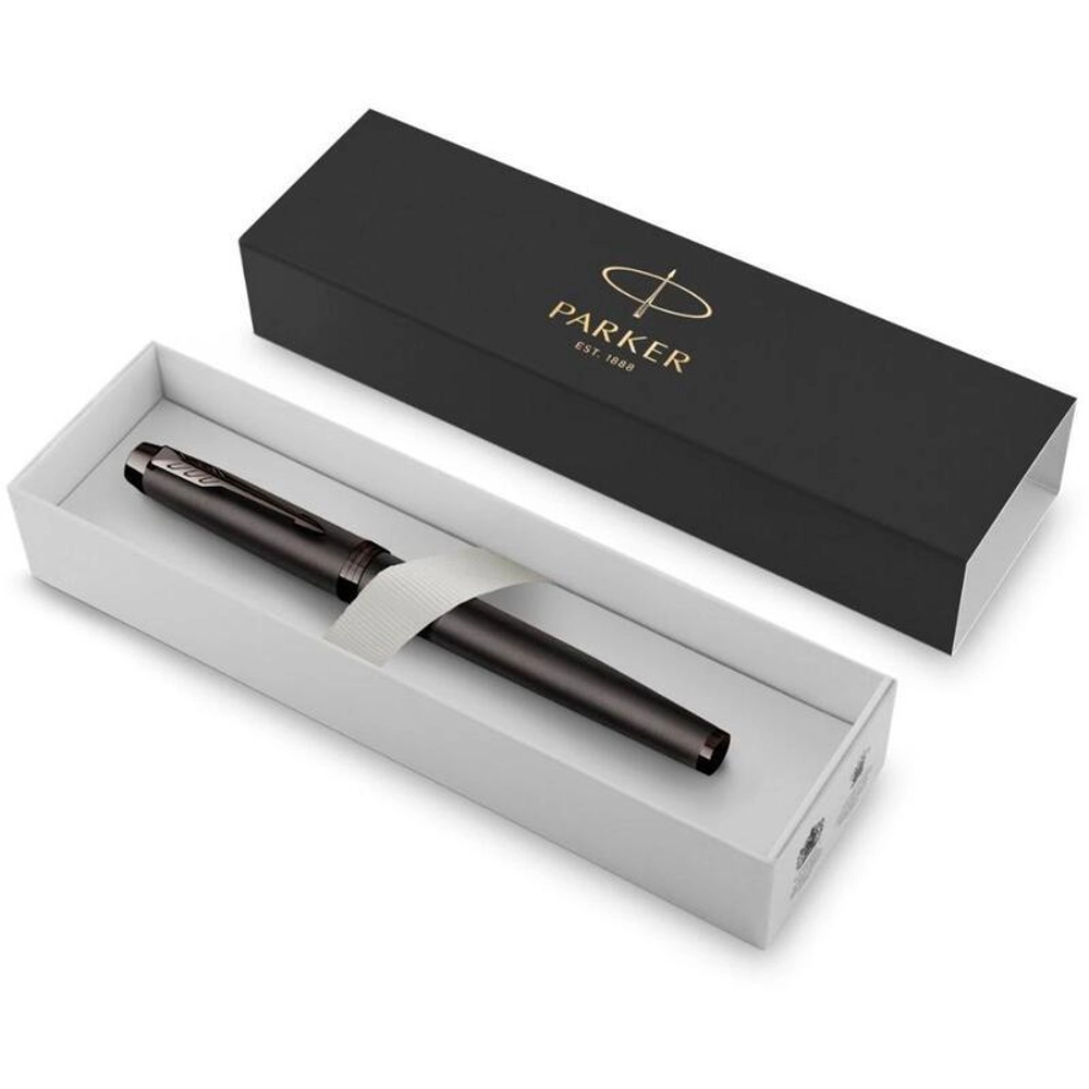 Ручка перьевая имиджевая Parker IM Professionals Monochrome Titanium / 2172959 (синий)