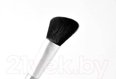 Кисть для макияжа Influence Beauty Multifunctional Angled Brush MA-22R / INF260004