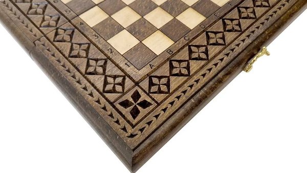 Шахматная доска Ustyan Роял 30 / GU109-30