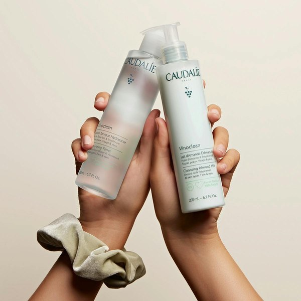Молочко для снятия макияжа Caudalie Vinoclean Lait d’Amande Demaquillant (400мл)