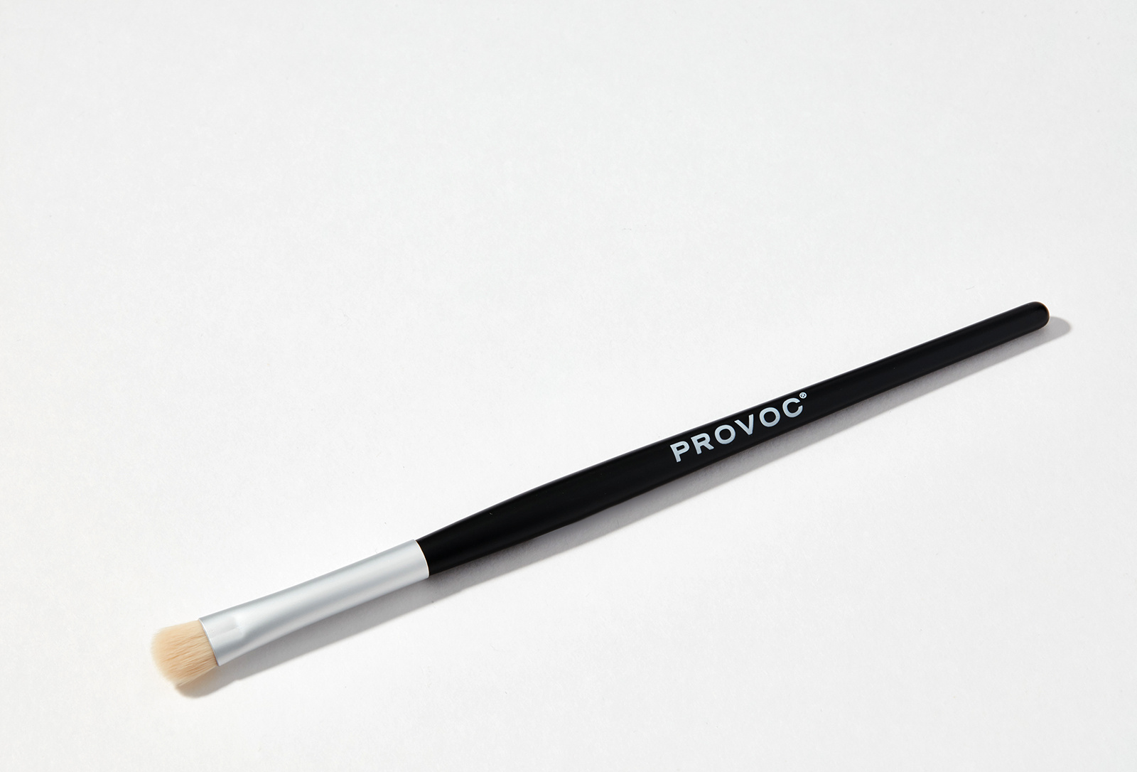 Кисть для макияжа Provoc Flat Blending Brush E802S