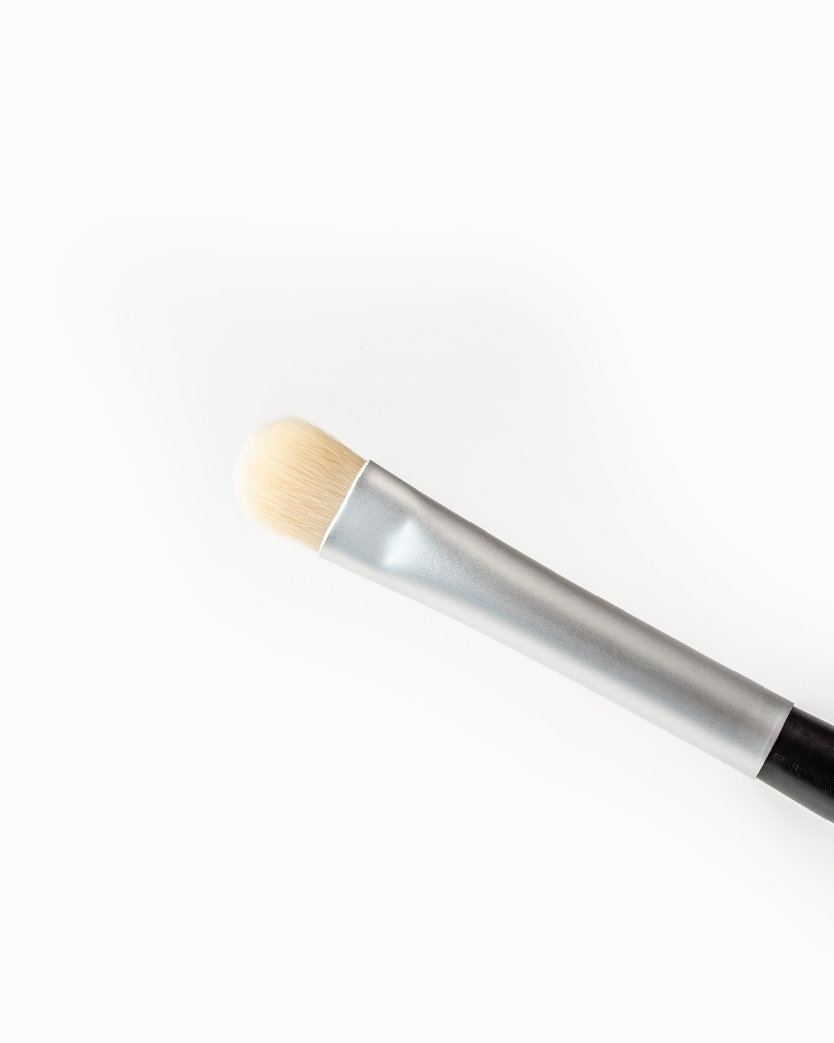 Кисть для макияжа Provoc Flat Blending Brush E802S