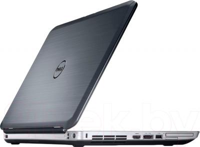 Ноутбук Dell Latitude E5530 (272232253) - вполоборота