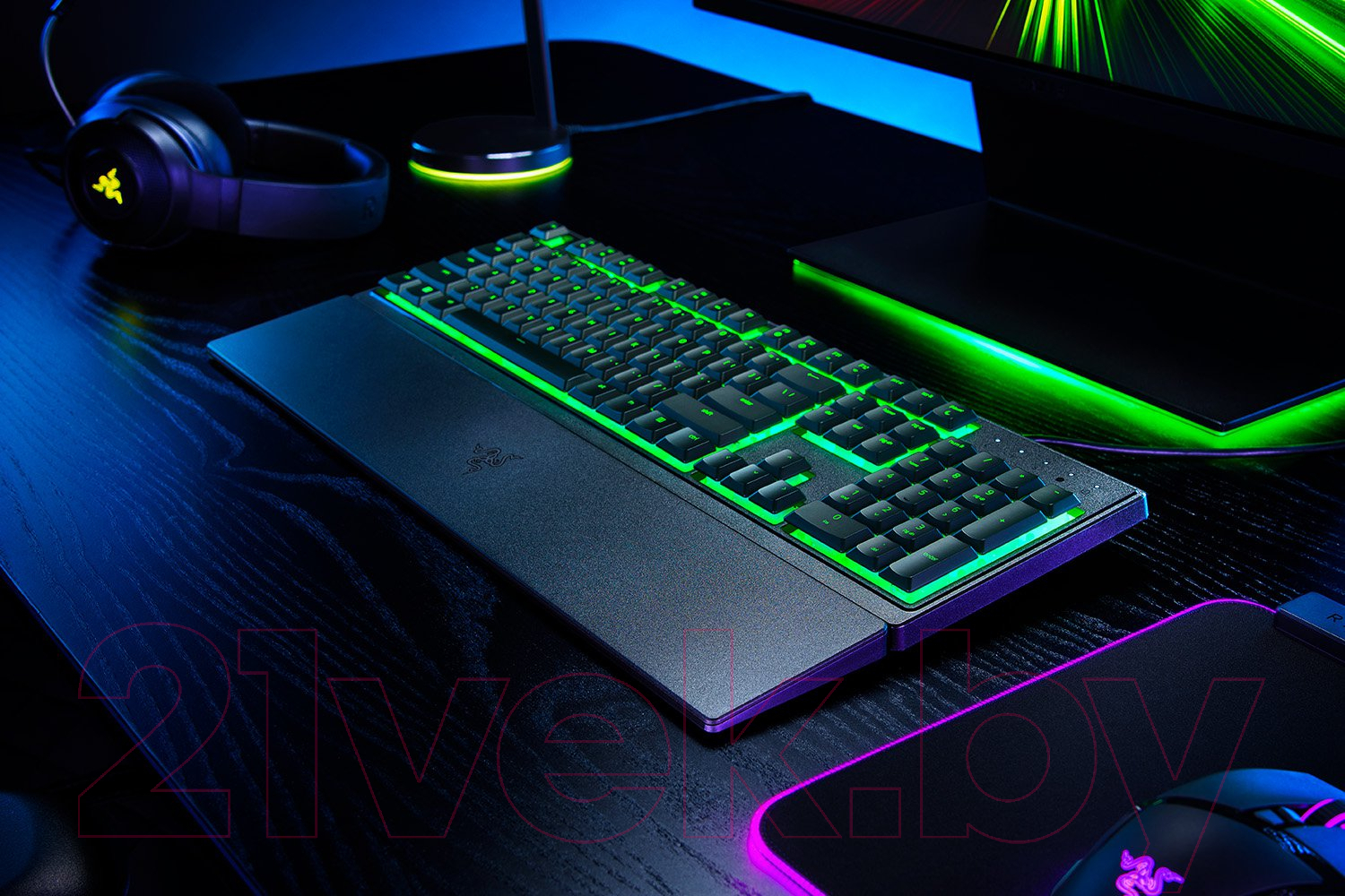 Клавиатура Razer Ornata V3 X / RZ03-04470800-R3R1