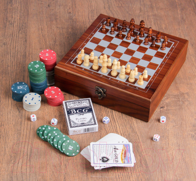 Набор настольных игр Sima-Land 4 в 1: шахматы, покер / 3797113