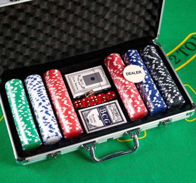 Набор для покера Sima-Land Карты 2 колоды, фишки 300шт / 278723