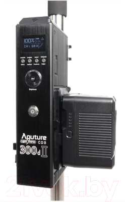 Осветитель студийный Aputure Light Storm LS C300D II V-mount Kit