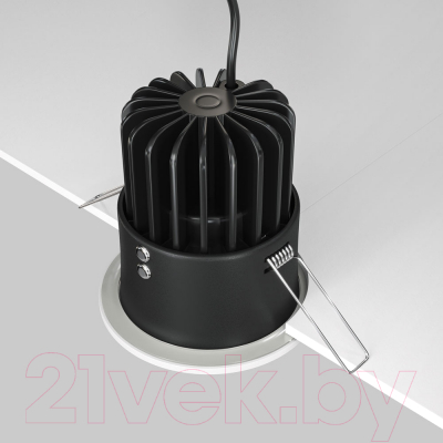 Точечный светильник Maytoni Zoom DL034-L12W3K-D-W