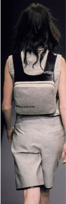 Книга Эксмо Prada. История модного дома (Фэрран Л.)