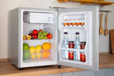 Холодильник с морозильником Olto RF-070 (серебристый)