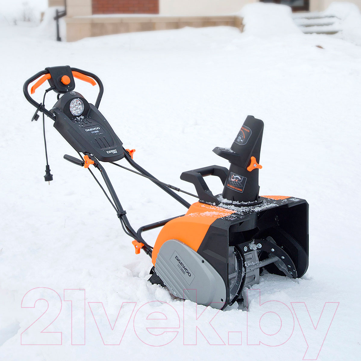 Снегоуборщик электрический Daewoo Power Dast 3000E