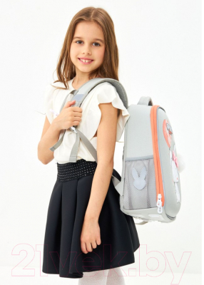 Школьный рюкзак Grizzly RAw-396-5 (светло-серый)