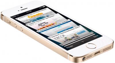 Смартфон Apple iPhone 5s 16GB / ME434 (золото) - вид лежа