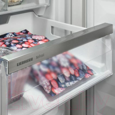 Холодильник с морозильником Liebherr CNgbd 5723