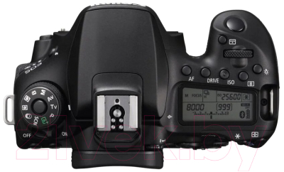 Зеркальный фотоаппарат Canon EOS 90D Kit 18-135 IS USM