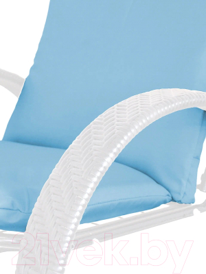 Кресло садовое M-Group Фасоль / 12370103 (белый ротанг/голубая подушка)