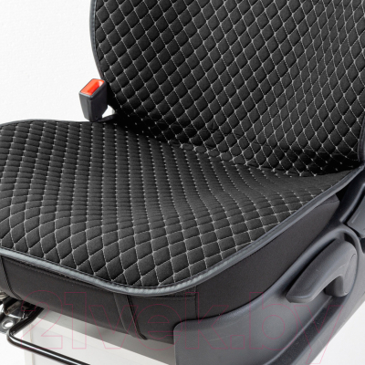 Комплект накидок на автомобильные сиденья Car Performance CUS-1052 BK/GY (черный/серый)