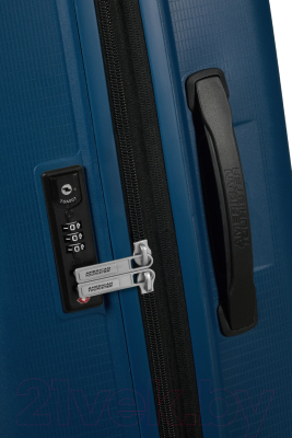 Чемодан на колесах American Tourister Aerostep MD8*41 003