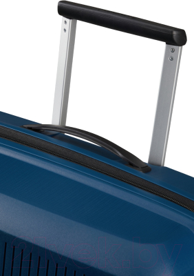 Чемодан на колесах American Tourister Aerostep MD8*41 003