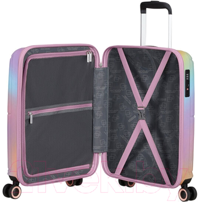 Чемодан на колесах American Tourister Geopop ME1*02 001