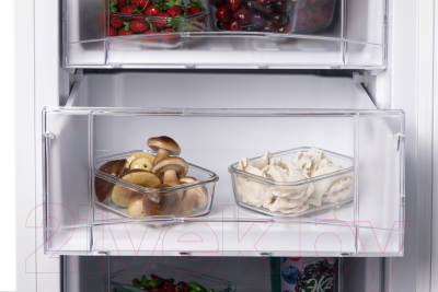 Холодильник с морозильником Nordfrost NRB 134 W