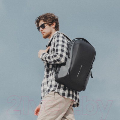 Рюкзак XD Design Bizz Backpack / P705.932 (серый)