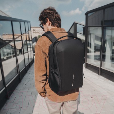 Рюкзак XD Design Bizz Backpack / P705.931 (черный)