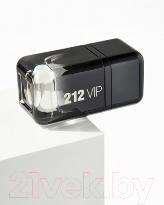 Туалетная вода Carolina Herrera 212 VIP Black (50мл)